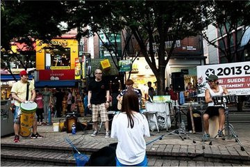 小巷深处的独特风味，最新美食探索与体验