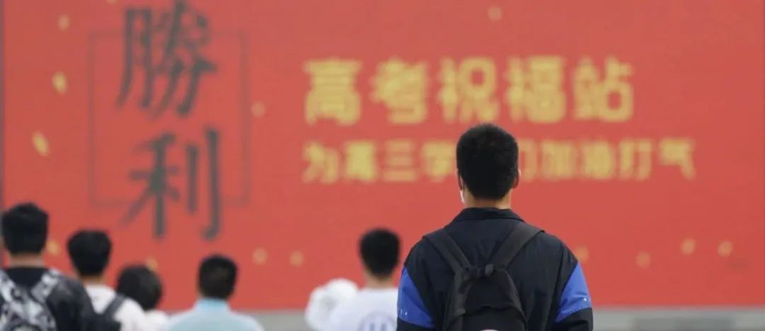 澳门正版79456濠江论坛,社会责任法案实施_KYB34.247交互版