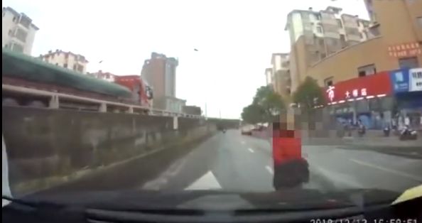 微新余最新新闻，巷弄深处的独特风味——小巷特色小店探秘