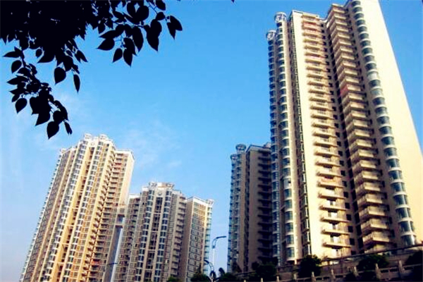 同城世家最新房价概览,市场走势、影响因素与个人决策指南