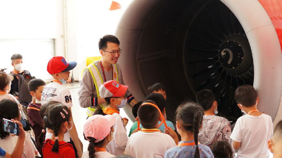 海航控股科技重塑航空，最新利好带来前所未有的飞行体验