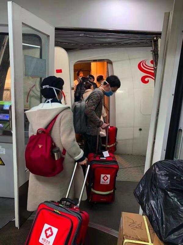 海航控股科技重塑航空,最新利好带来前所未有的飞行体验