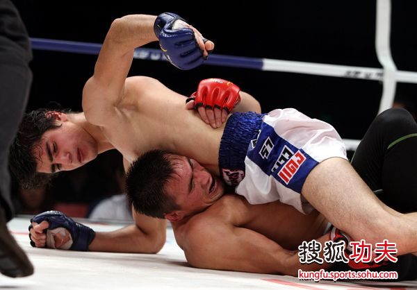 居马别克比赛盛况,热血点燃赛场,展现超凡实力!