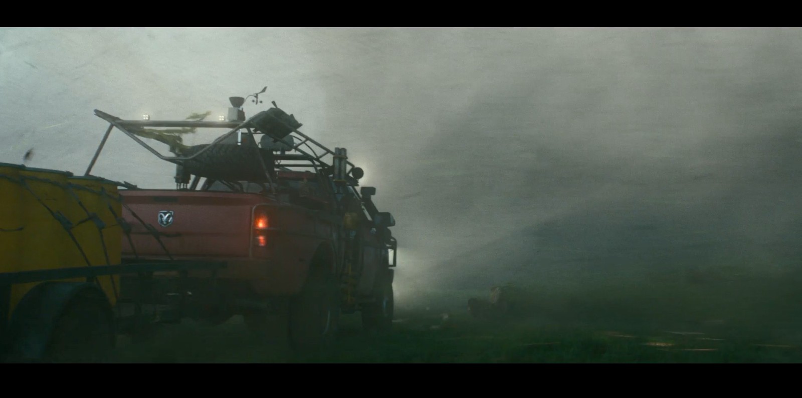 聚焦三大要点,探讨灾难电影的魅力与挑战——最新灾难片回顾与展望(2016年)