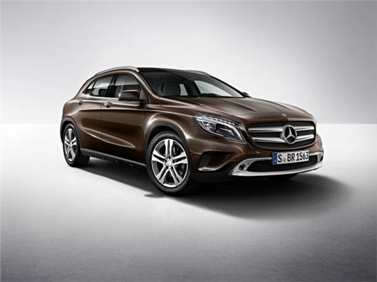 奔驰全新GLA最新消息揭秘，获取最新动态与购车指南全攻略