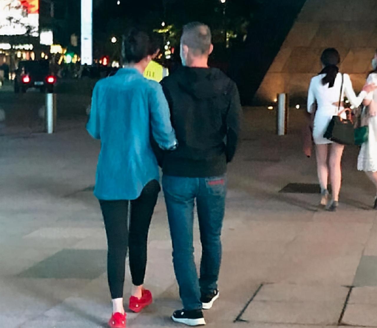 王石田朴琤最新动态曝光，引发关注热议！