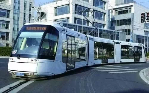 郫县有轨电车最新动态，科技驱动城市交通变革，未来出行体验升级