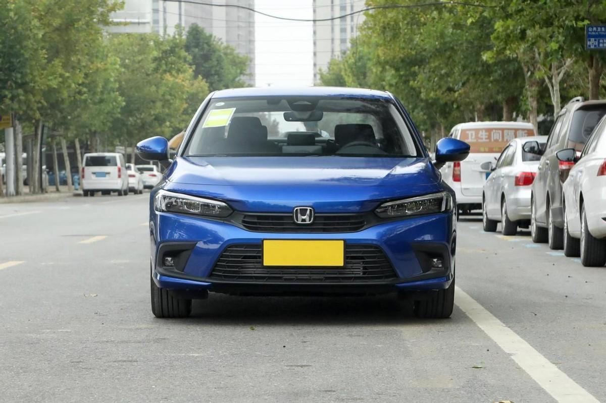 🌟广汽本田最新款思域，速度与时尚的完美融合，引领潮流新风尚！