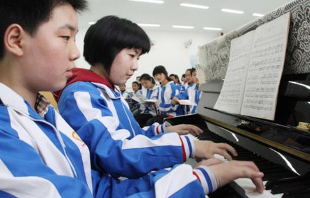 最新学区入学指南，注册步骤与适应新环境攻略