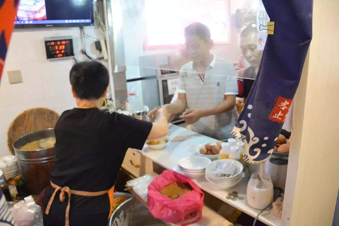 特色小店探索之旅，最新团务与小巷惊喜