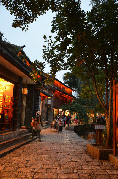 最新审诰命揭示，小巷深处的独特风味